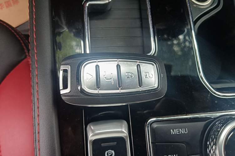 Used BAIC Off-Road BJ40 2019 PLUS 2.3T Automatic Four-Wheel Drive Premium Edition China VI Vehicle Key