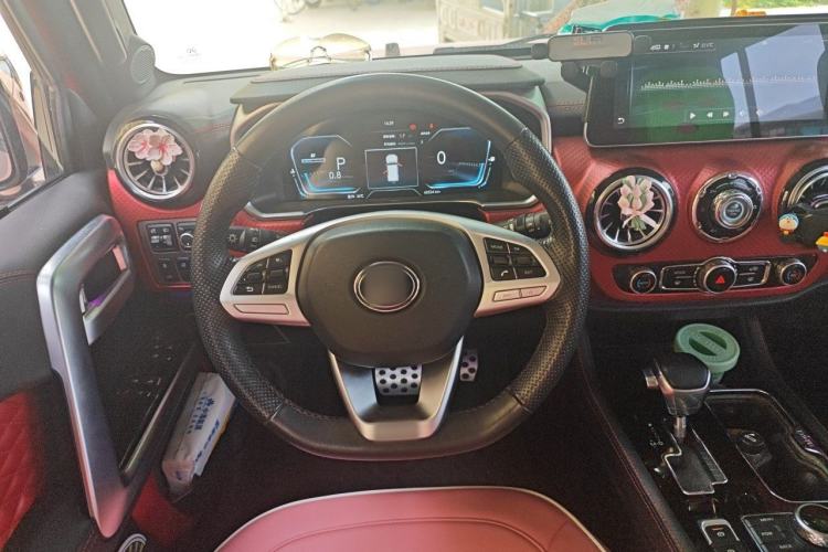 Used BAIC Off-Road BJ40 2019 Updated Version 2.0T Automatic All-Wheel Drive Urban Hunter Edition Premium China V Emission Standard Steering Wheel