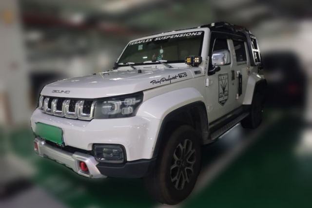 Used BAIC Off-Road BJ40 2019 2.3T Automatic Four-Wheel Drive Urban Hunter Edition Premium Model China VI Emission Standard