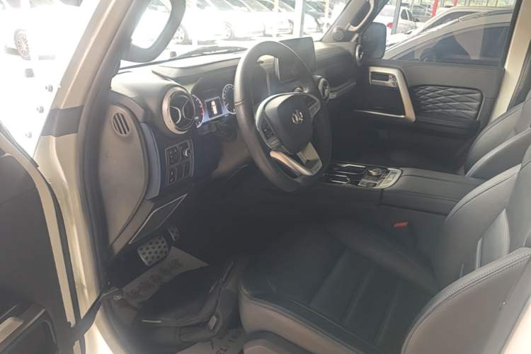 Used BAIC Off-Road BJ40 2019 PLUS 2.3T Automatic Four-Wheel Drive Flagship Edition China VI Emission Standard Driver Seat