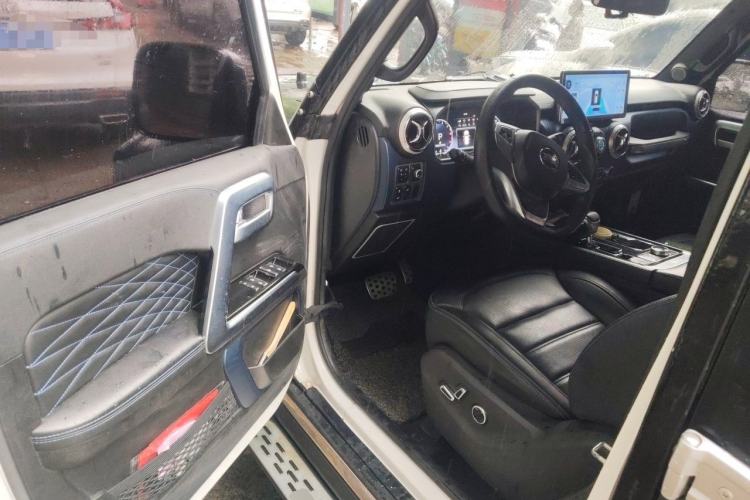 Used BAIC Off-Road BJ40 2019 Updated Version 2.0T Automatic All-Wheel Drive Urban Hunter Edition Premium China V Emission Standard Driver Seat