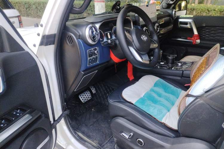 Used BAIC Off-Road BJ40 2019 2.3T Automatic Four-Wheel Drive Urban Hunter Edition Premium Model China VI Emission Standard Driver Seat