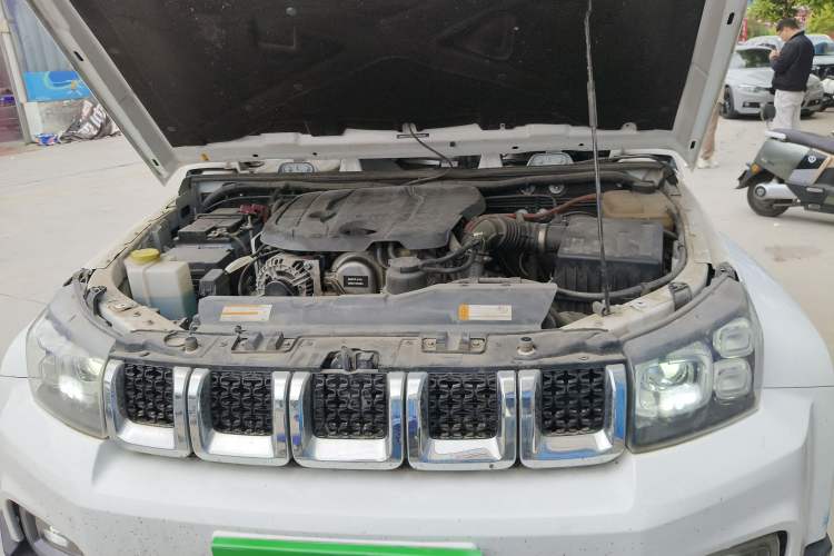 Used BAIC Off-Road BJ40 2019 PLUS 2.3T Automatic Four-Wheel Drive Premium Edition China VI Engine Bay