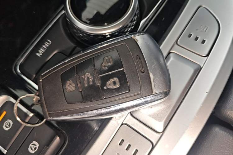 Used BAIC Off-Road BJ40 2019 PLUS 2.3T Automatic Four-Wheel Drive Flagship Edition China VI Emission Standard Interior 1