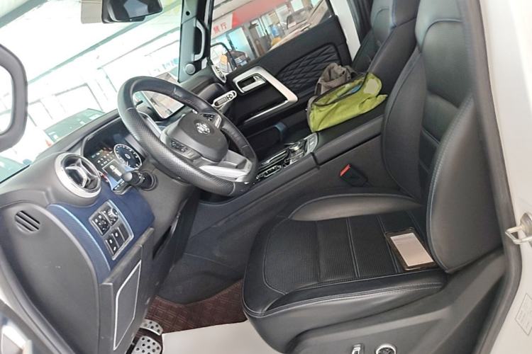 Used BAIC Off-Road BJ40 2019 2.3T Automatic Four-Wheel Drive Urban Hunter Edition Premium Model China VI Emission Standard Left Front Seat