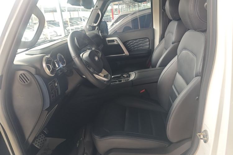 Used BAIC Off-Road BJ40 2019 PLUS 2.3T Automatic Four-Wheel Drive Flagship Edition China VI Emission Standard Left Front Seat