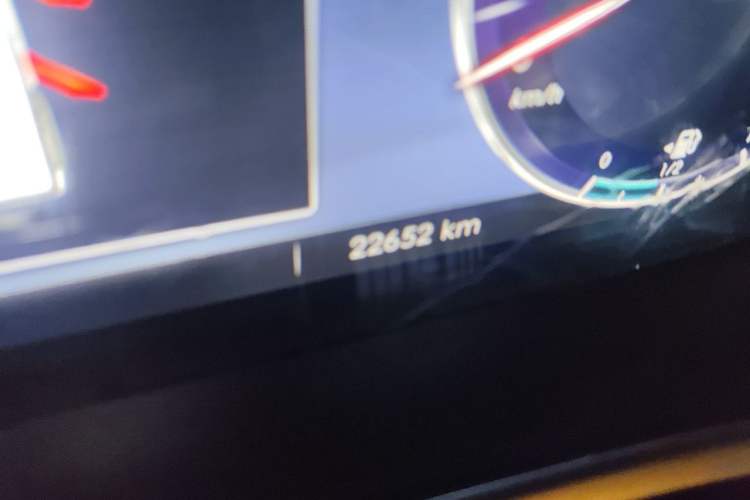 Used BAIC Off-Road BJ40 2019 PLUS 2.3T Manual Four-Wheel Drive Prestige Edition China VI Emission Standard Odometer Close Up