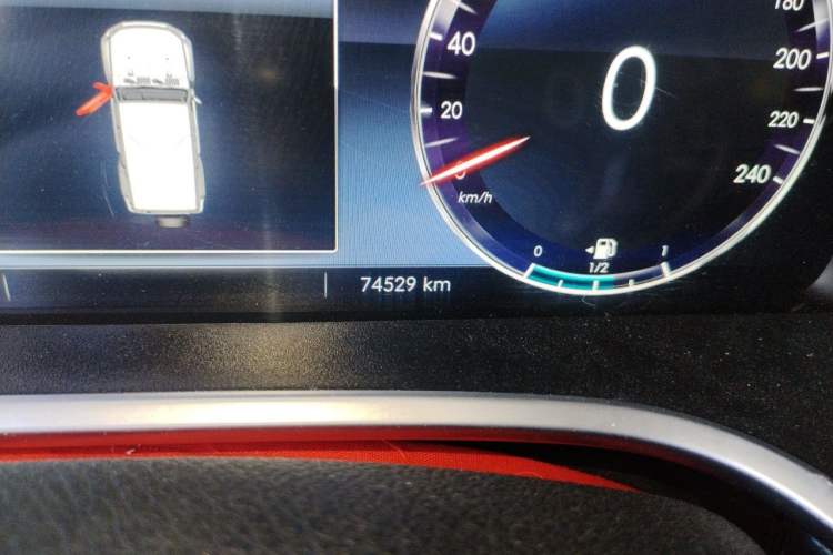 Used BAIC Off-Road BJ40 2019 2.3T Automatic Four-Wheel Drive Urban Hunter Edition Premium Model China VI Emission Standard Odometer Close Up