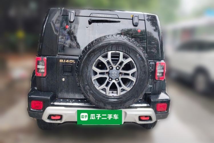 Used BAIC Off-Road BJ40 2019 Updated Version 2.0T Automatic All-Wheel Drive Urban Hunter Edition Premium China V Emission Standard Rear
