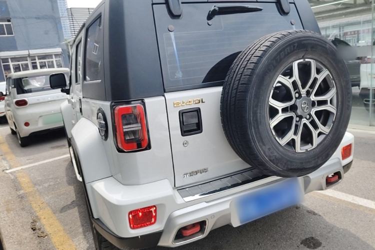 Used BAIC Off-Road BJ40 2019 2.3T Automatic Four-Wheel Drive Urban Hunter Edition Premium Model China VI Emission Standard Rear Left 45 Deg