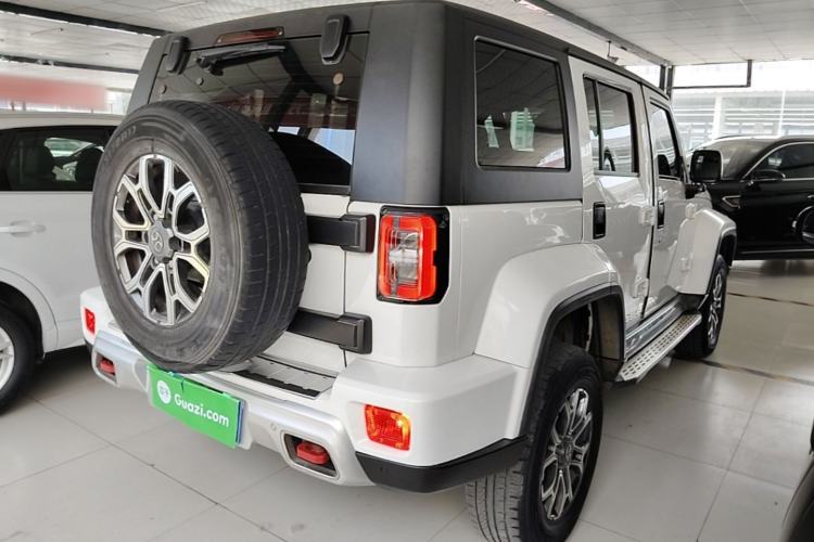 Used BAIC Off-Road BJ40 2019 2.3T Automatic Four-Wheel Drive Urban Hunter Edition Premium Model China VI Emission Standard Rear Right 45 Deg