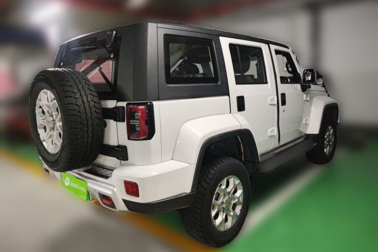 Used BAIC Off-Road BJ40 2019 PLUS 2.3T Manual Four-Wheel Drive Prestige Edition China VI Emission Standard Rear Right 45 Deg
