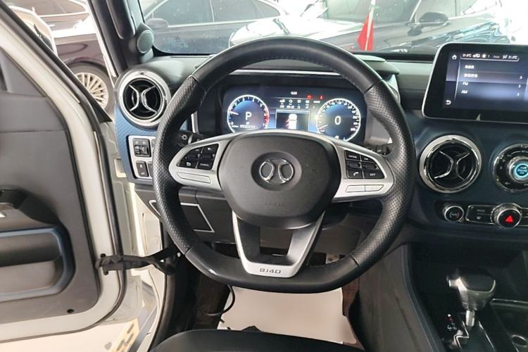 Used BAIC Off-Road BJ40 2019 2.3T Automatic Four-Wheel Drive Urban Hunter Edition Premium Model China VI Emission Standard Steering Wheel