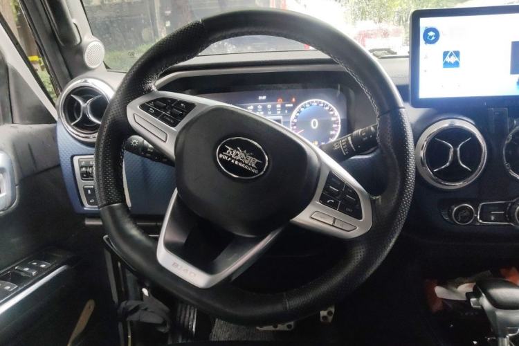 Used BAIC Off-Road BJ40 2019 Updated Version 2.0T Automatic All-Wheel Drive Urban Hunter Edition Premium China V Emission Standard Steering Wheel