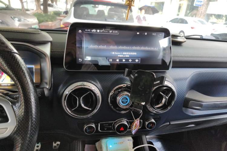 Used BAIC Off-Road BJ40 2019 2.3T Automatic Four-Wheel Drive Ring the Tower Champion Edition China VI Audio And AC Panel