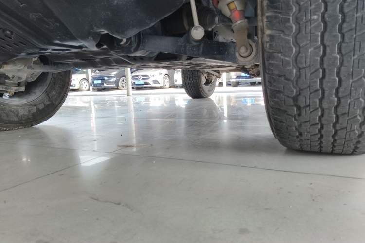Used BAIC Off-Road BJ40 2019 2.3T Automatic Four-Wheel Drive Ring the Tower Champion Edition China VI Chassis Front Left