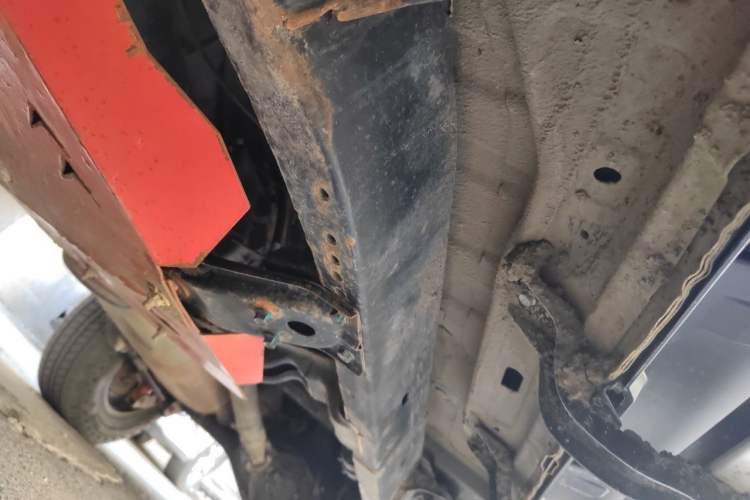 Used BAIC Off-Road BJ40 2019 2.3T Automatic Four-Wheel Drive Ring the Tower Champion Edition China VI Chassis Front Left