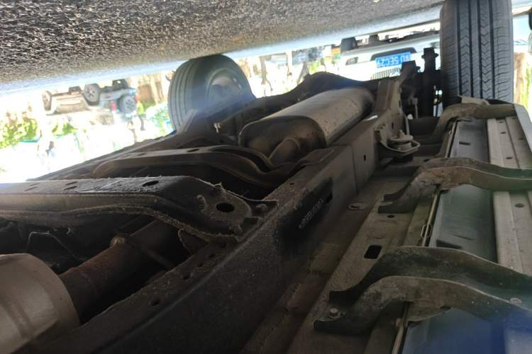 Used BAIC Off-Road BJ40 2019 2.3T Automatic Four-Wheel Drive Ring the Tower Champion Edition China VI Chassis Front Right