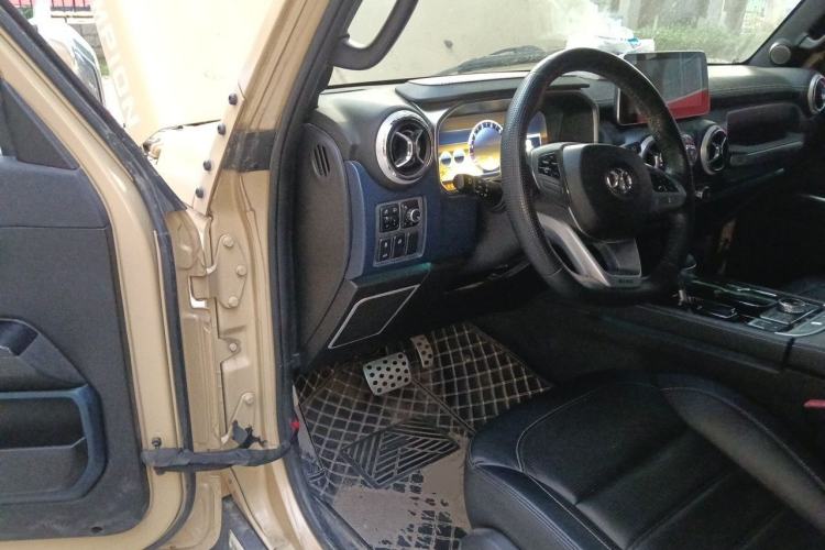 Used BAIC Off-Road BJ40 2019 2.3T Automatic Four-Wheel Drive Ring the Tower Champion Edition China VI Driver Seat