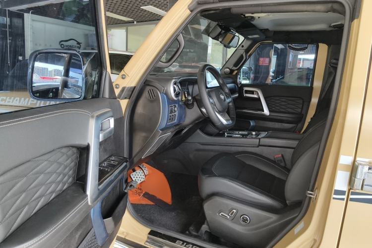 Used BAIC Off-Road BJ40 2019 2.3T Automatic Four-Wheel Drive Ring the Tower Champion Edition China VI Driver Seat