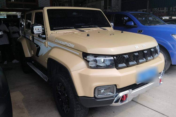 Used BAIC Off-Road BJ40 2019 2.3T Automatic Four-Wheel Drive Ring the Tower Champion Edition China VI Front Right 45 Deg