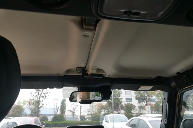 Used BAIC Off-Road BJ40 2019 2.3T Automatic Four-Wheel Drive Ring the Tower Champion Edition China VI Headliner