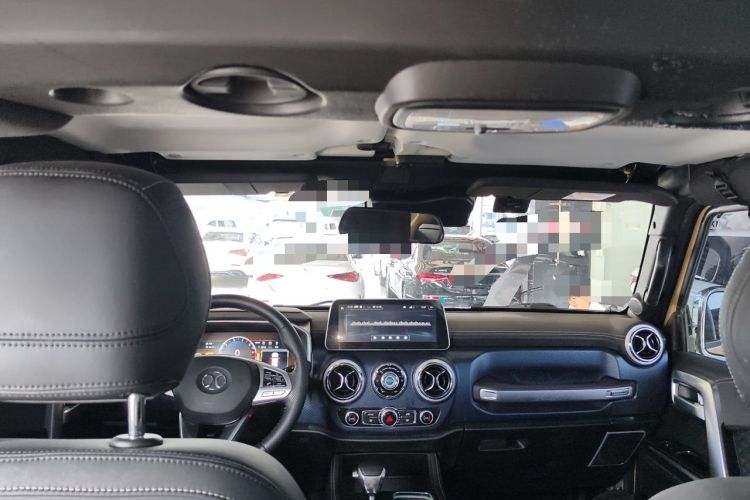 Used BAIC Off-Road BJ40 2019 2.3T Automatic Four-Wheel Drive Ring the Tower Champion Edition China VI Headliner