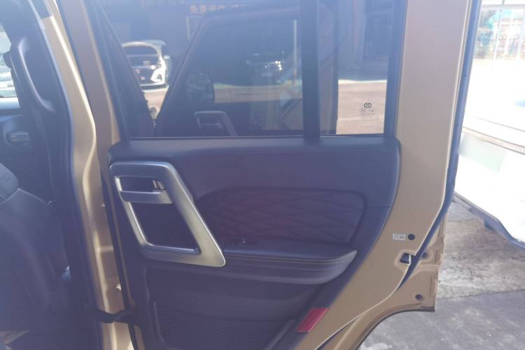 Used BAIC Off-Road BJ40 2019 2.3T Automatic Four-Wheel Drive Ring the Tower Champion Edition China VI Interior 3