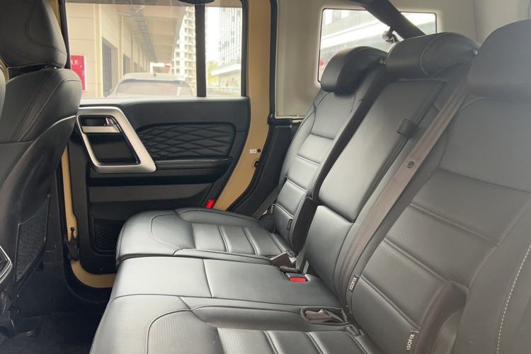 Used BAIC Off-Road BJ40 2019 2.3T Automatic Four-Wheel Drive Ring the Tower Champion Edition China VI Interior 3
