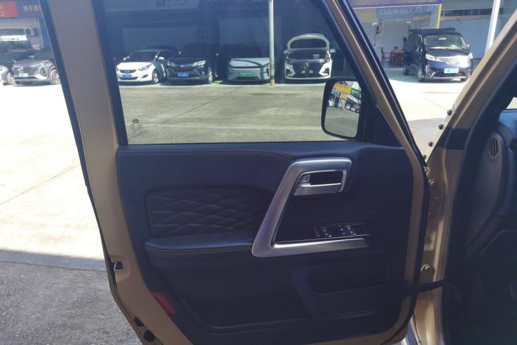 Used BAIC Off-Road BJ40 2019 2.3T Automatic Four-Wheel Drive Ring the Tower Champion Edition China VI Interior 4