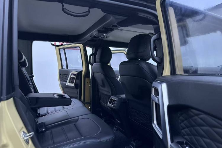 Used BAIC Off-Road BJ40 2019 2.3T Automatic Four-Wheel Drive Ring the Tower Champion Edition China VI Interior 8