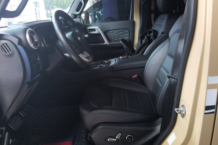 Used BAIC Off-Road BJ40 2019 2.3T Automatic Four-Wheel Drive Ring the Tower Champion Edition China VI Left Front Seat