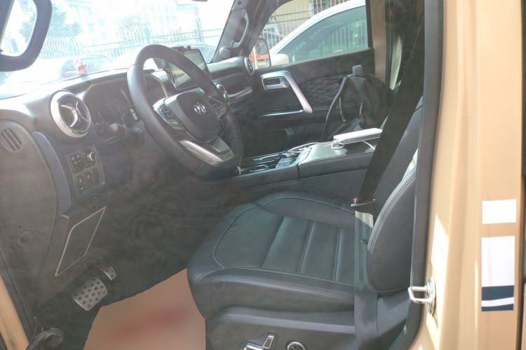 Used BAIC Off-Road BJ40 2019 2.3T Automatic Four-Wheel Drive Ring the Tower Champion Edition China VI Left Front Seat