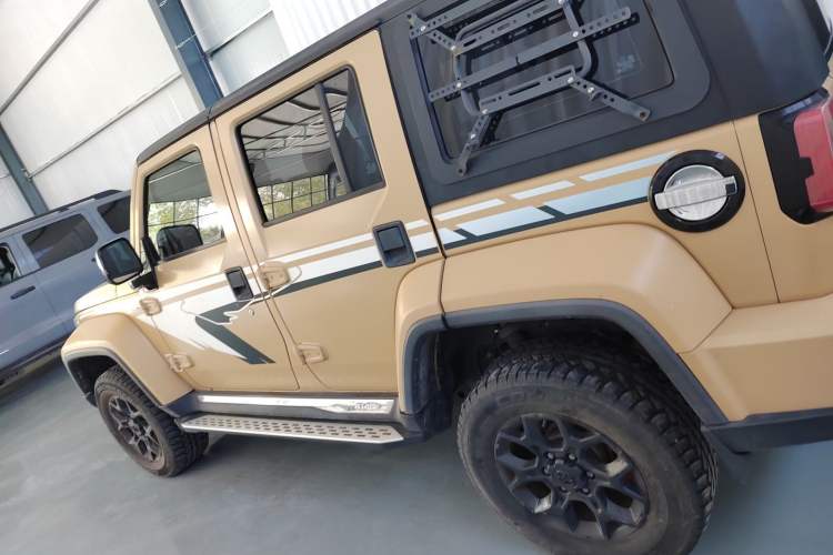 Used BAIC Off-Road BJ40 2019 2.3T Automatic Four-Wheel Drive Ring the Tower Champion Edition China VI Left Side