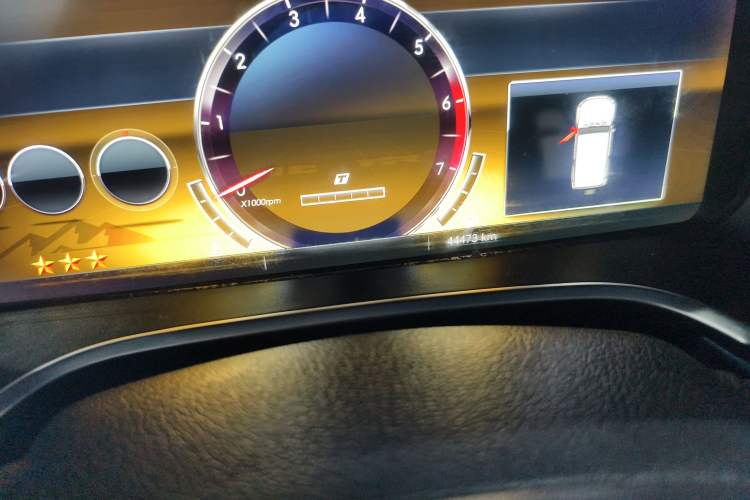 Used BAIC Off-Road BJ40 2019 2.3T Automatic Four-Wheel Drive Ring the Tower Champion Edition China VI Odometer Close Up