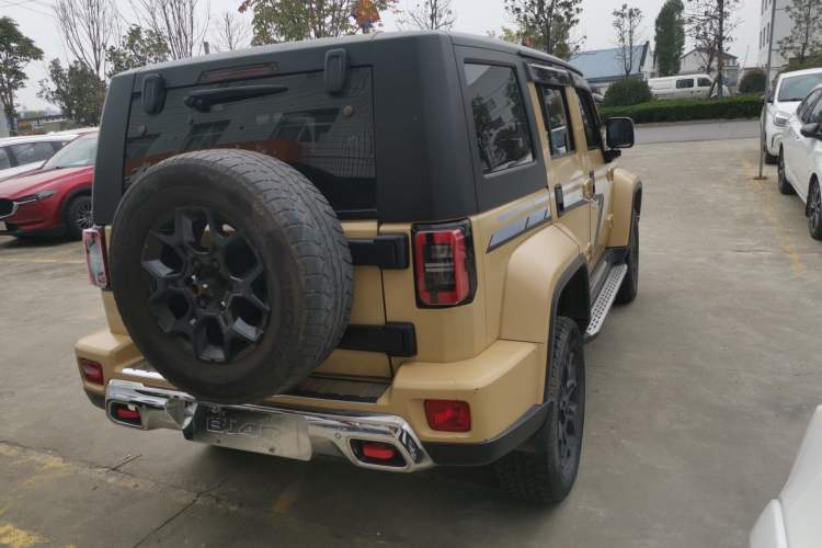 Used BAIC Off-Road BJ40 2019 2.3T Automatic Four-Wheel Drive Ring the Tower Champion Edition China VI Rear Right 45 Deg