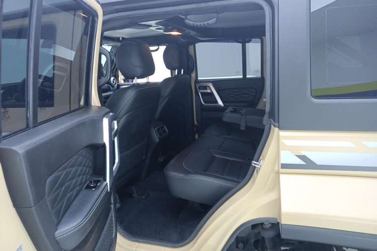 Used BAIC Off-Road BJ40 2019 2.3T Automatic Four-Wheel Drive Ring the Tower Champion Edition China VI Right Rear Seat