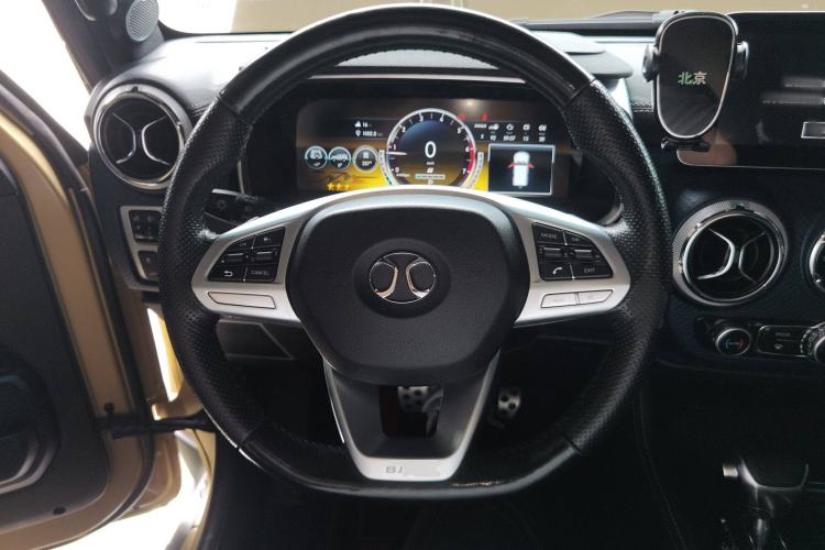 Used BAIC Off-Road BJ40 2019 2.3T Automatic Four-Wheel Drive Ring the Tower Champion Edition China VI Steering Wheel