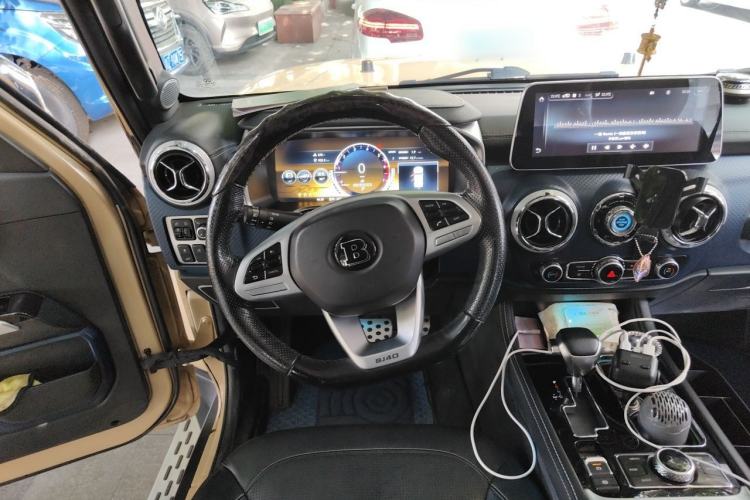 Used BAIC Off-Road BJ40 2019 2.3T Automatic Four-Wheel Drive Ring the Tower Champion Edition China VI Steering Wheel