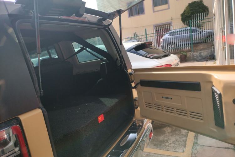 Used BAIC Off-Road BJ40 2019 2.3T Automatic Four-Wheel Drive Ring the Tower Champion Edition China VI Trunk