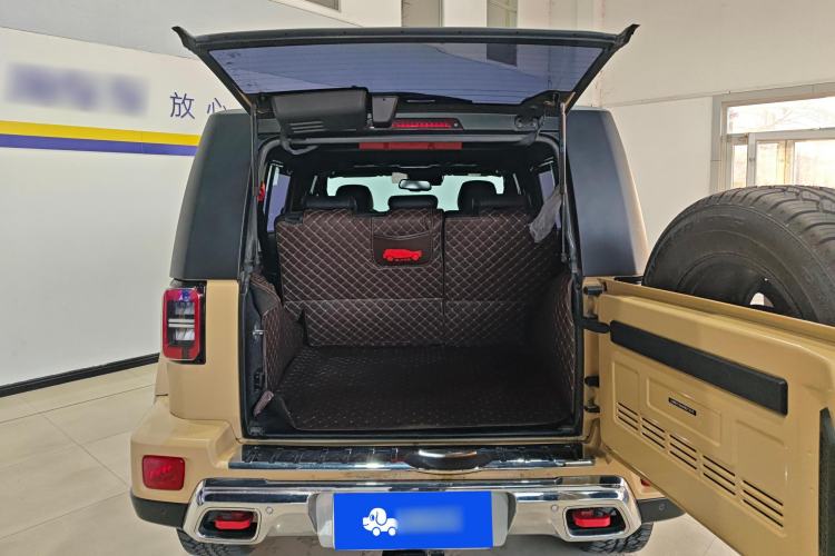 Used BAIC Off-Road BJ40 2019 2.3T Automatic Four-Wheel Drive Ring the Tower Champion Edition China VI Trunk