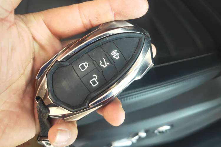 Used BAIC Off-Road BJ40 2019 2.3T Automatic Four-Wheel Drive Ring the Tower Champion Edition China VI Vehicle Key