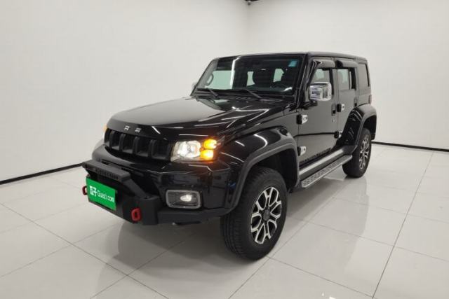 Używany BAIC Off-Road BJ40 2020 2.0T Automatic Four-Wheel Drive Urban Hunter Edition Chivalrous Type