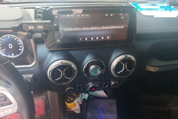 Used BAIC Off-Road BJ40 2020 2.0T Automatic Four-Wheel Drive Urban Hunter Edition Chivalrous Type Audio And AC Panel