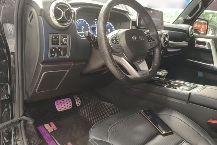 Used BAIC Off-Road BJ40 2020 2.0T Automatic Four-Wheel Drive Urban Hunter Edition Prestige Version Center Console