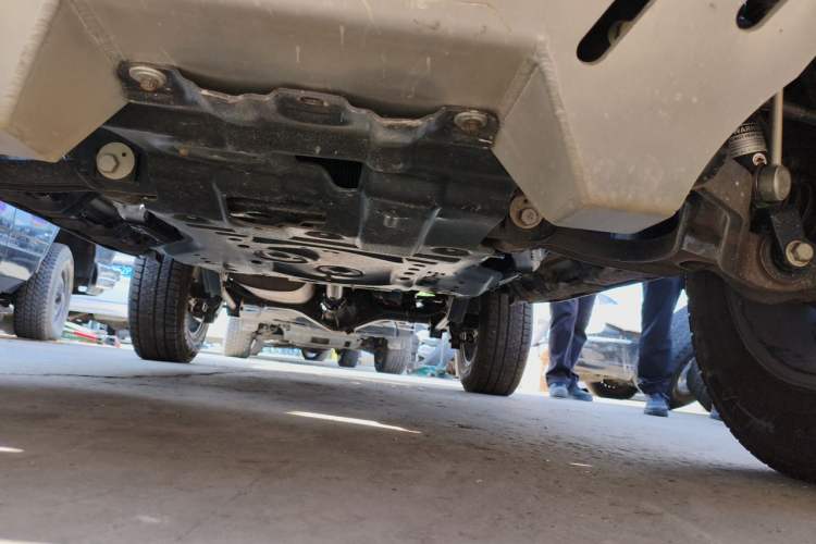 Used BAIC Off-Road BJ40 2020 2.0T Automatic Four-Wheel Drive Tribute Edition 2020 Xieke Version Chassis Front