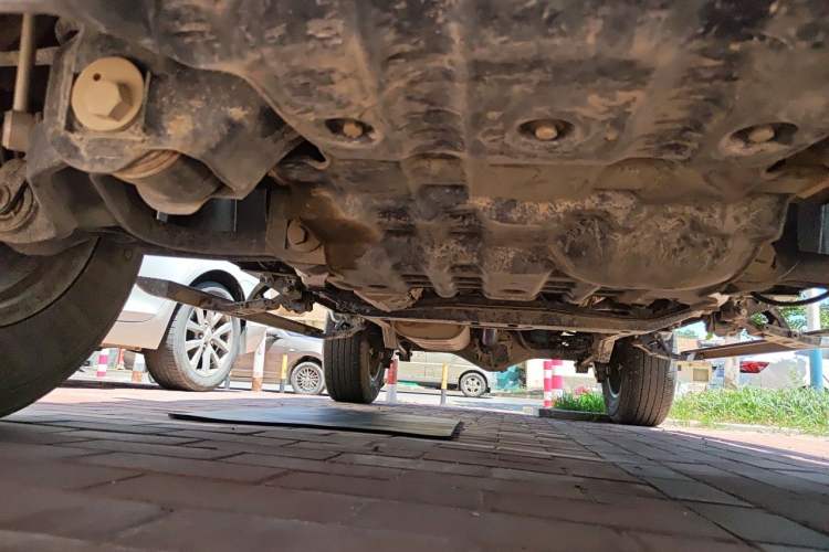 Used BAIC Off-Road BJ40 2020 2.0T Automatic Four-Wheel Drive Urban Hunter Edition Chivalrous Type Chassis Front