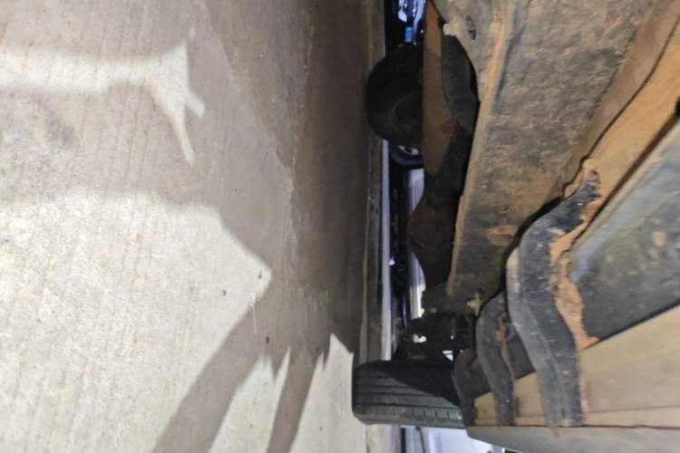 Used BAIC Off-Road BJ40 2020 2.0T Automatic Four-Wheel Drive Urban Hunter Edition Chivalrous Type Chassis Front Left