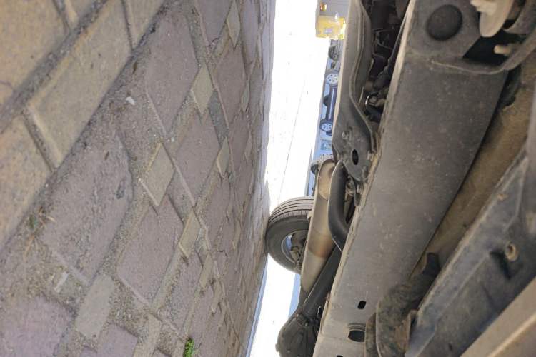 Used BAIC Off-Road BJ40 2020 2.0T Automatic Four-Wheel Drive Urban Hunter Edition Chivalrous Type Chassis Front Left