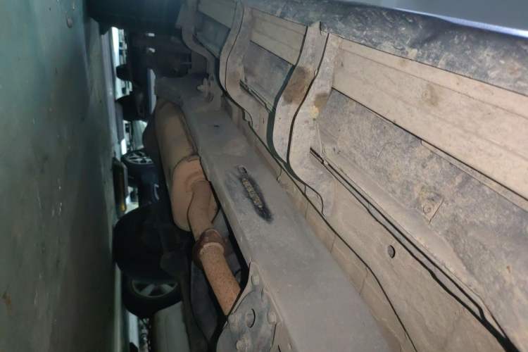 Used BAIC Off-Road BJ40 2020 2.0T Automatic Four-Wheel Drive Urban Hunter Edition Chivalrous Type Chassis Front Right